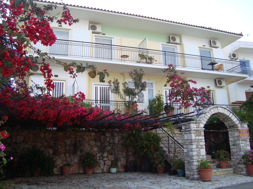 George'S Apartments Chrani Exterior foto